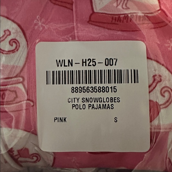 Roller Rabbit Pink and White city snow globe shorts and short sleeve pjs - Picture 2 of 5